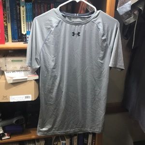 Compression under armor XLG tee shirt workout mens